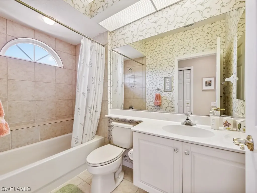 6021 Ashford Lane Naples FL 34110
