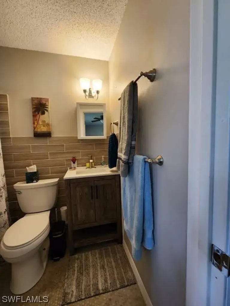 4774 Hidden Harbour Boulevard Fort Myers FL 33919