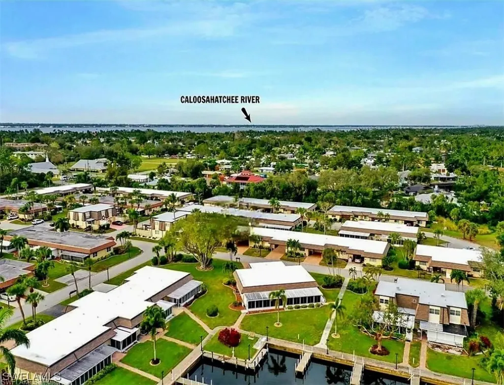 4774 Hidden Harbour Boulevard Fort Myers FL 33919