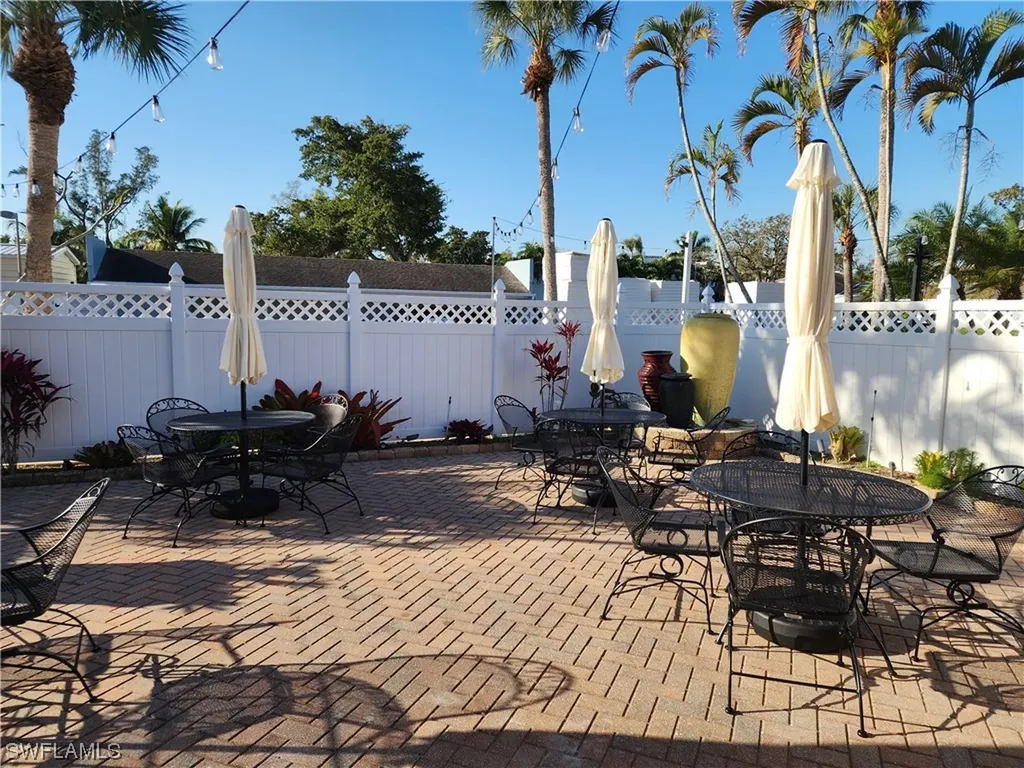 4774 Hidden Harbour Boulevard Fort Myers FL 33919