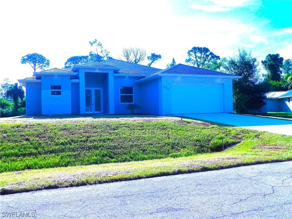 702 Columbus Avenue Lehigh Acres FL 33972