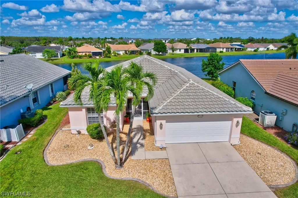 7615 Cameron Circle Fort Myers FL 33912