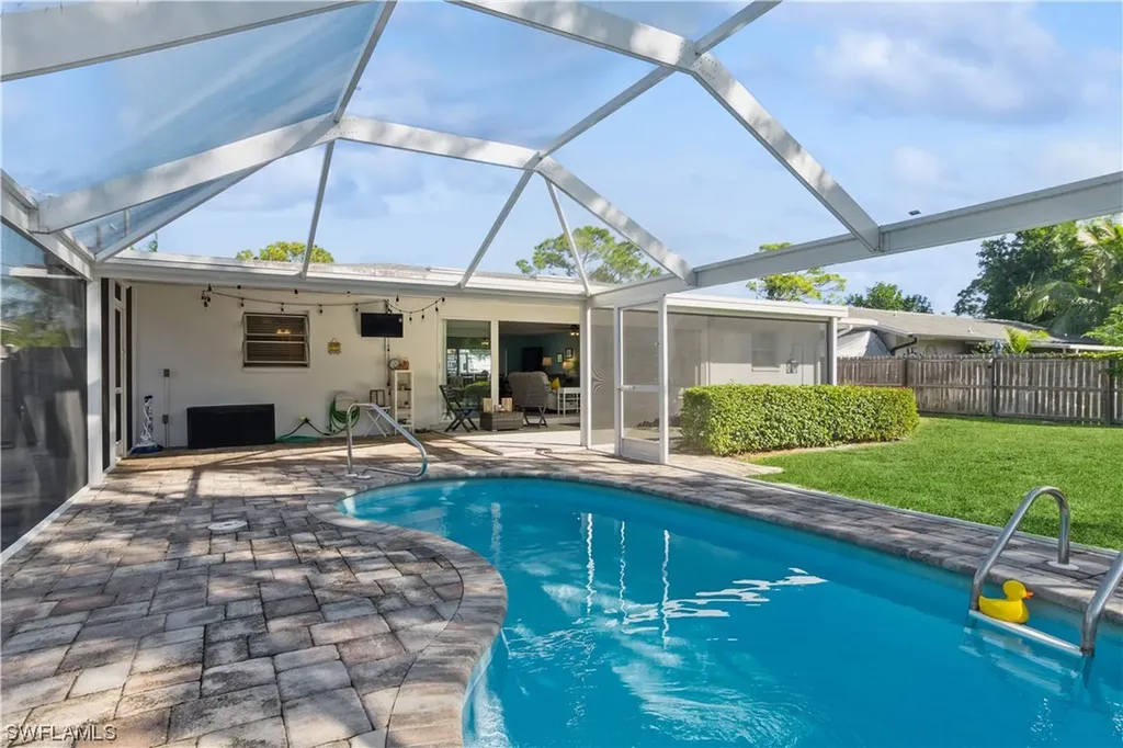 9300 Carolina Street Bonita Springs FL 34135