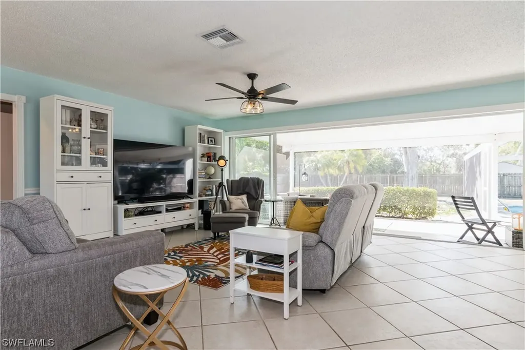 9300 Carolina Street Bonita Springs FL 34135