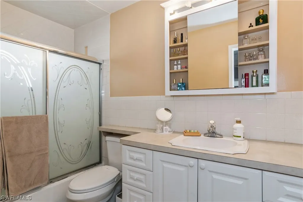 9300 Carolina Street Bonita Springs FL 34135