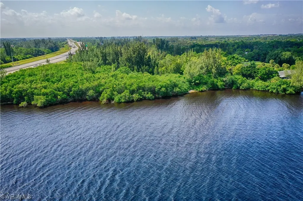 26082 Shore Drive Punta Gorda FL 33950