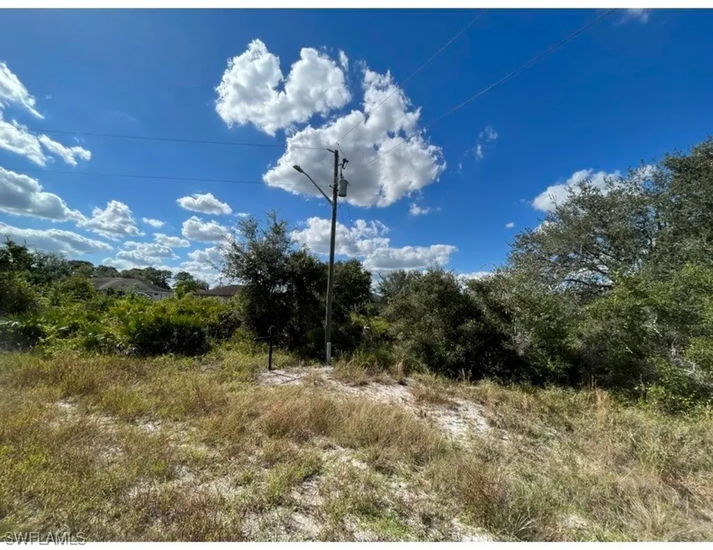 1833 Styles Court Lehigh Acres FL 33972