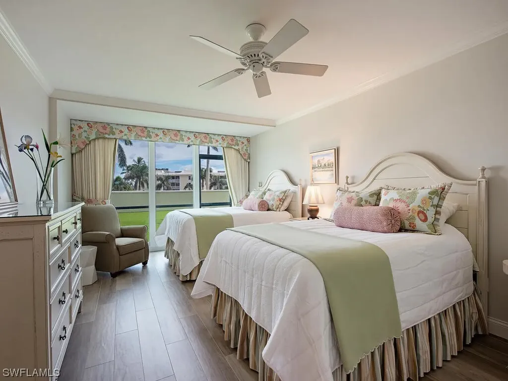 3377 Gulf Shore Boulevard N Naples FL 34103