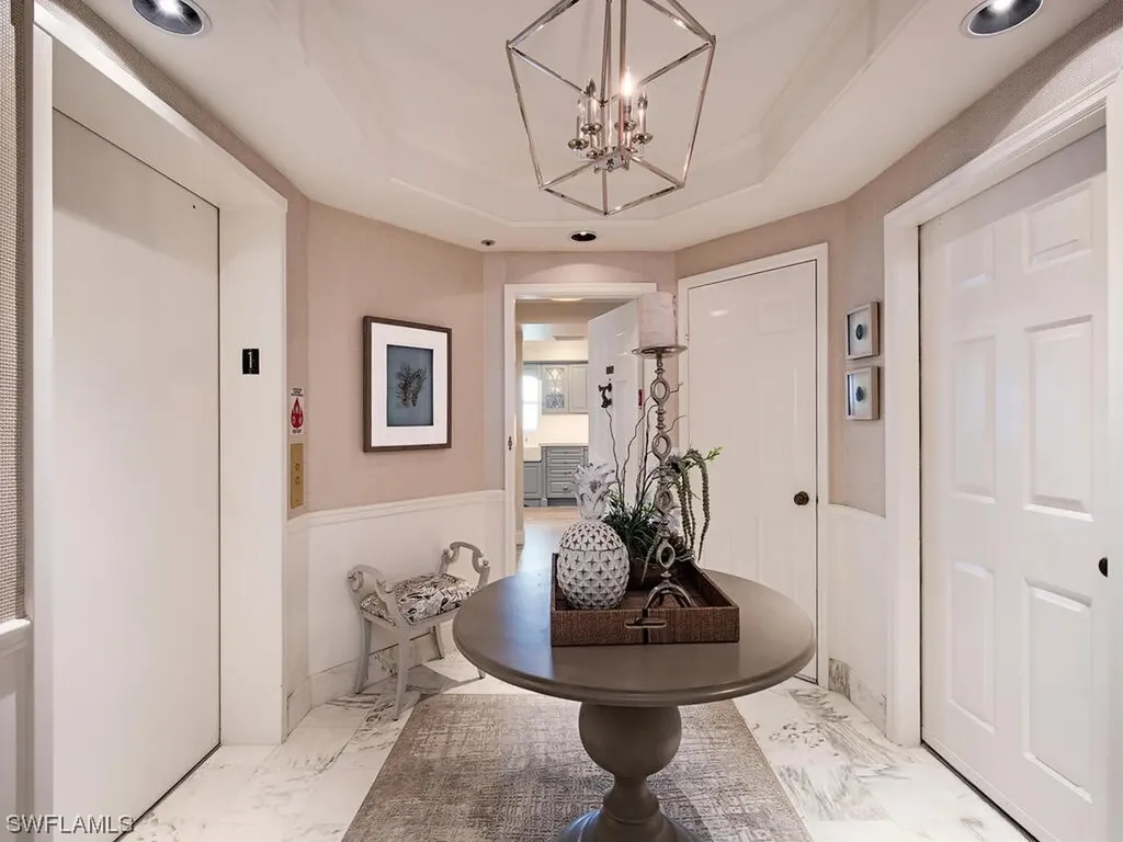 3377 Gulf Shore Boulevard N Naples FL 34103