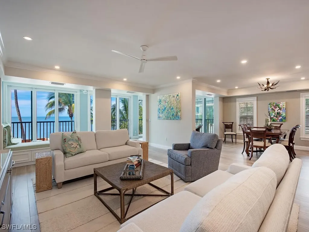 3377 Gulf Shore Boulevard N Naples FL 34103
