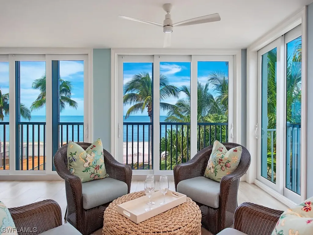 3377 Gulf Shore Boulevard N Naples FL 34103