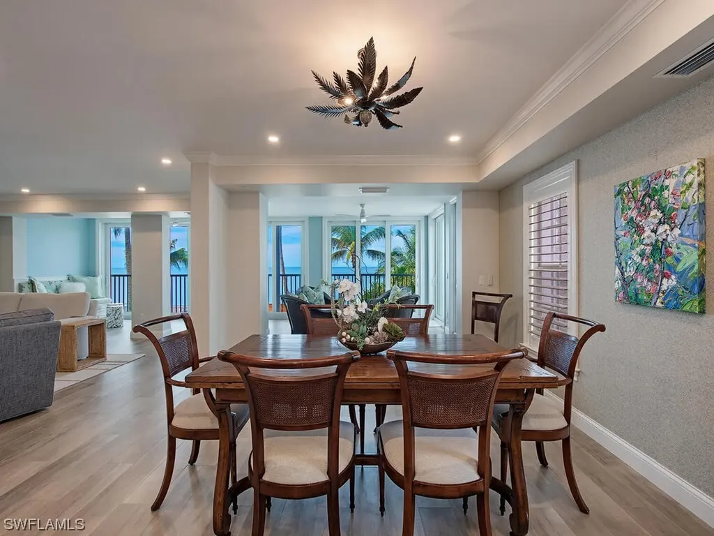 3377 Gulf Shore Boulevard N Naples FL 34103
