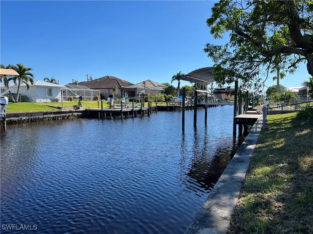 5235 SW 3rd Avenue Cape Coral FL 33914