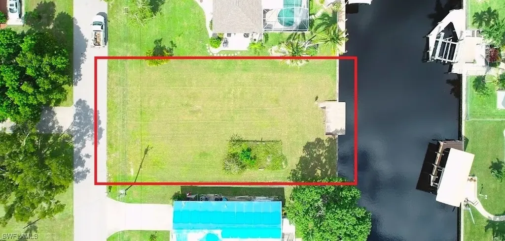 5235 SW 3rd Avenue Cape Coral FL 33914