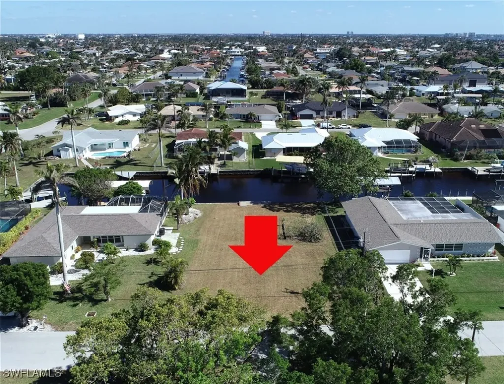 5235 SW 3rd Avenue Cape Coral FL 33914