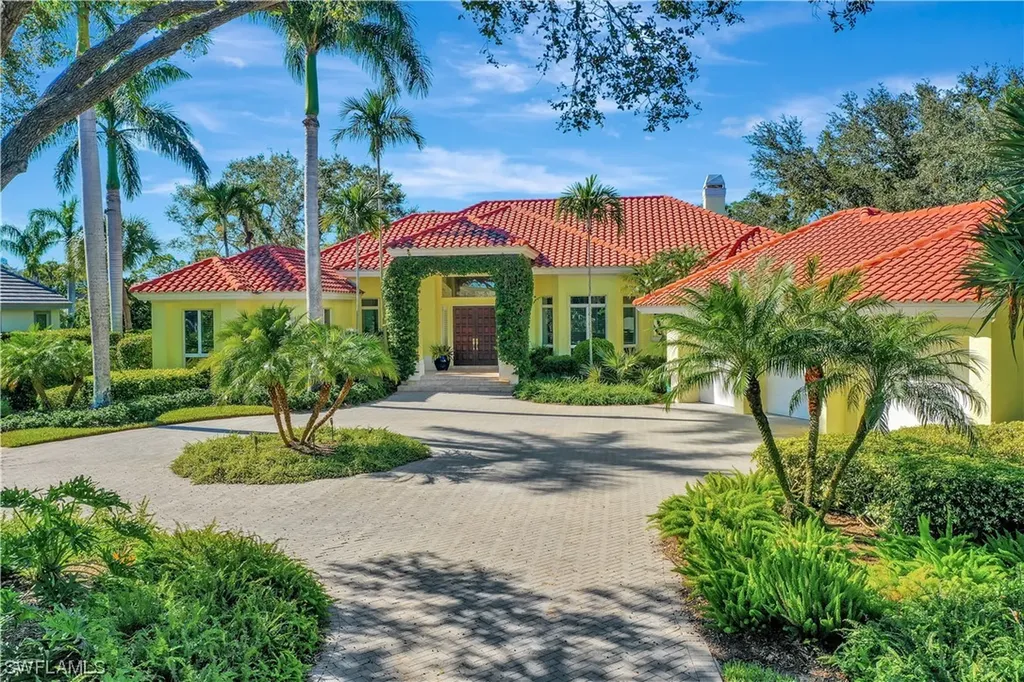 Bonita Springs FL, 26011 Osprey Nest Court