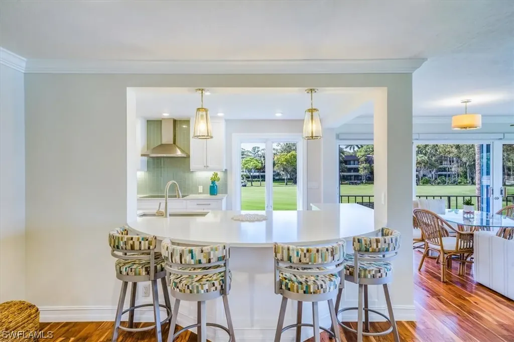 104 Clubhouse Drive Naples FL 34105