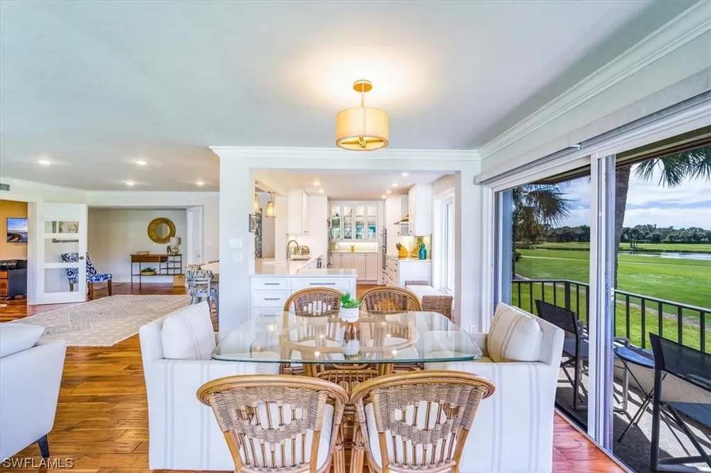104 Clubhouse Drive Naples FL 34105