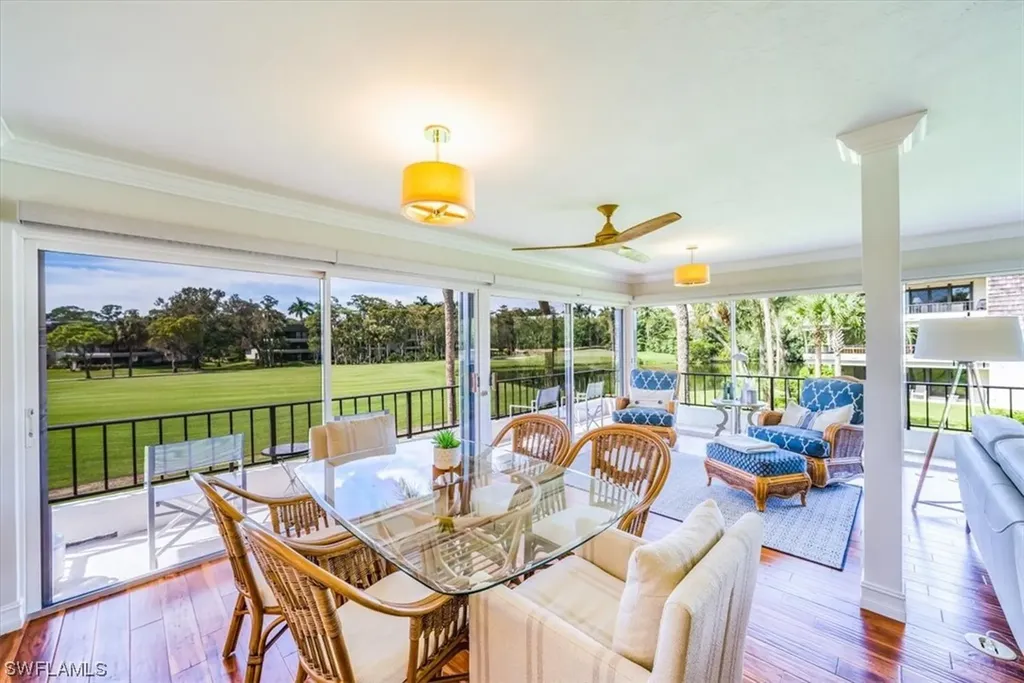 104 Clubhouse Drive Naples FL 34105