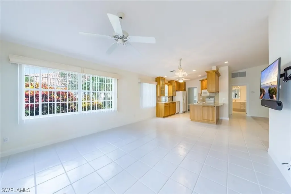 3159 Andorra Court Naples FL 34109