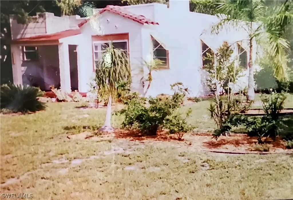 1522 Poinciana Avenue Fort Myers FL 33901
