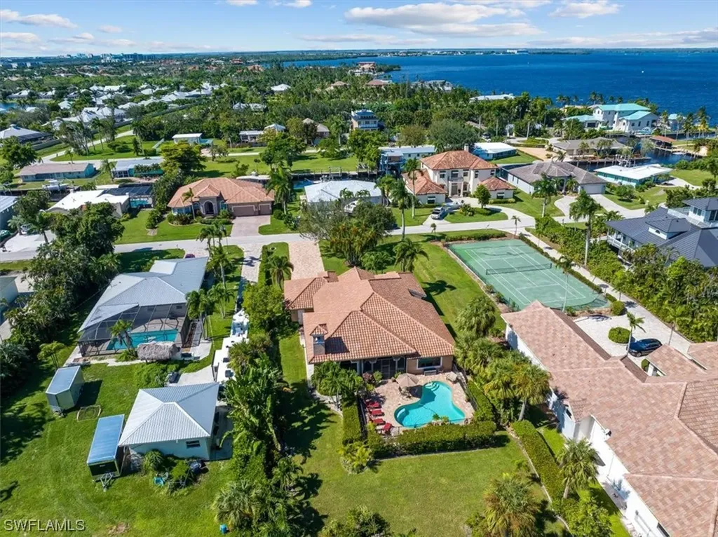 15401 River By Road Fort Myers FL 33908