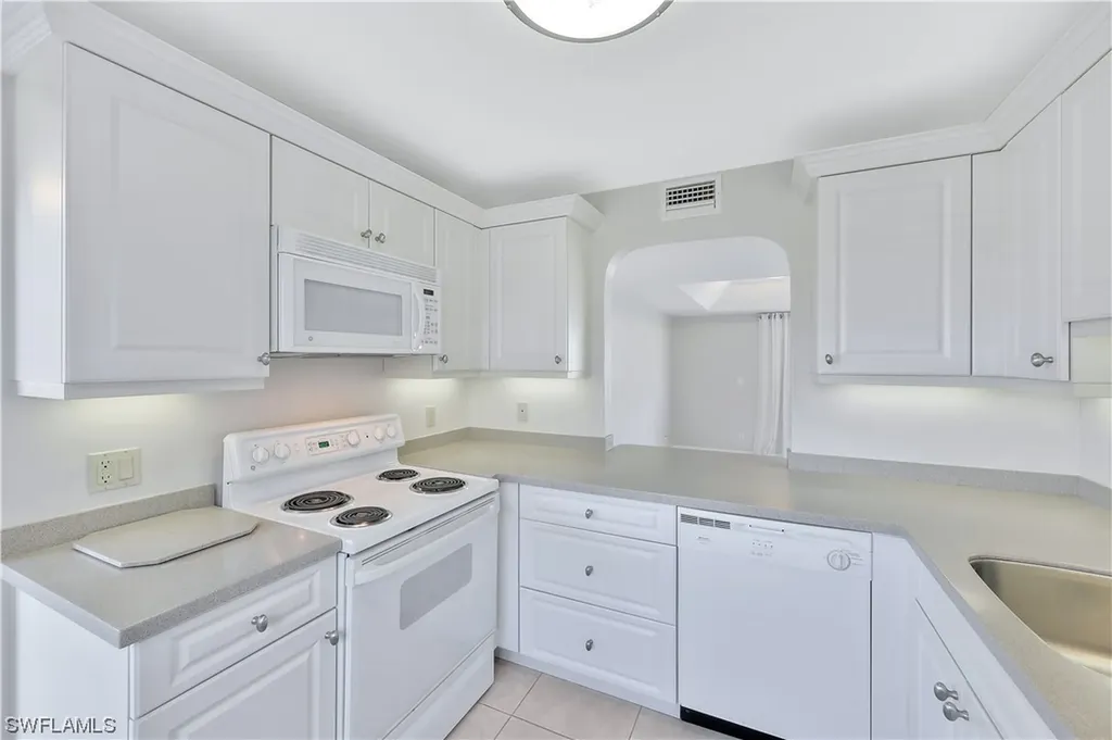 141 Lollypop Lane Naples FL 34112