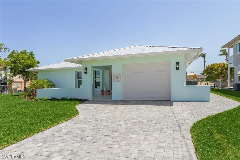 3798 Emerald Avenue St. James City FL 33956