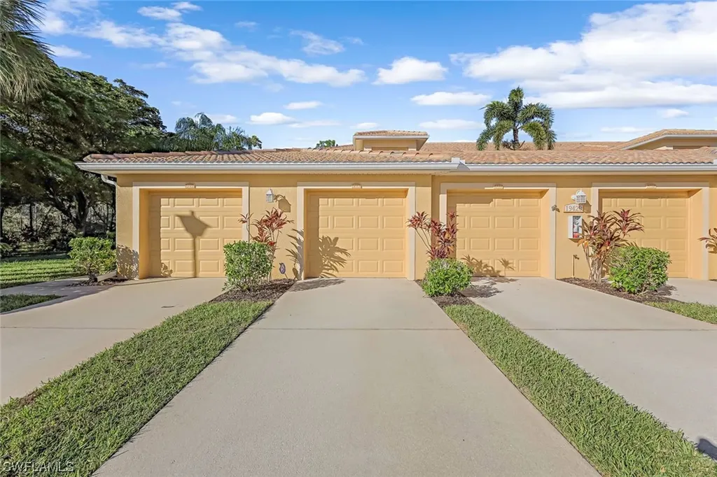 19420 Cromwell Court Fort Myers FL 33912