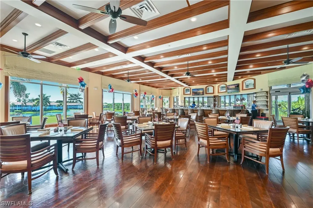 4723 Cerromar Drive Naples FL 34112