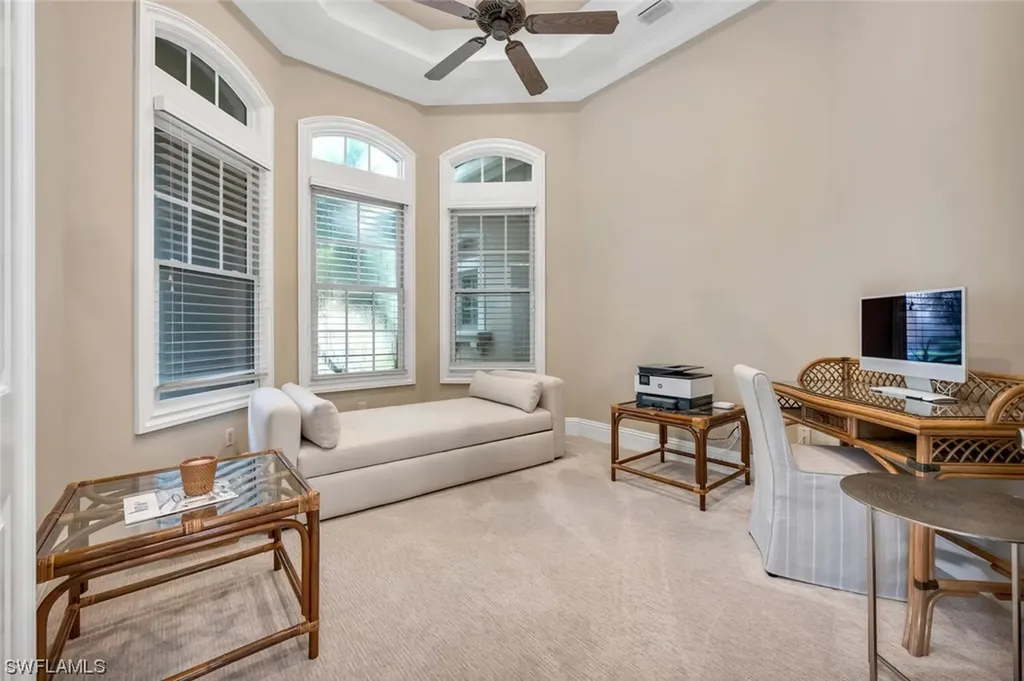 999 Barcarmil Way Naples FL 34110