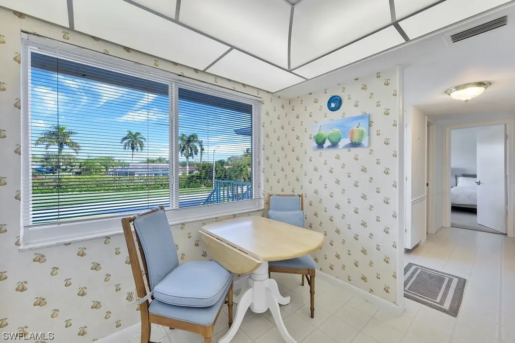 681 Teryl Road Naples FL 34112