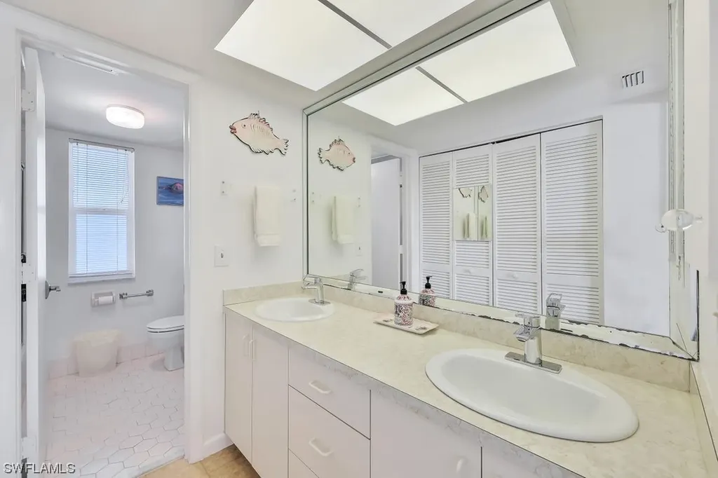 681 Teryl Road Naples FL 34112