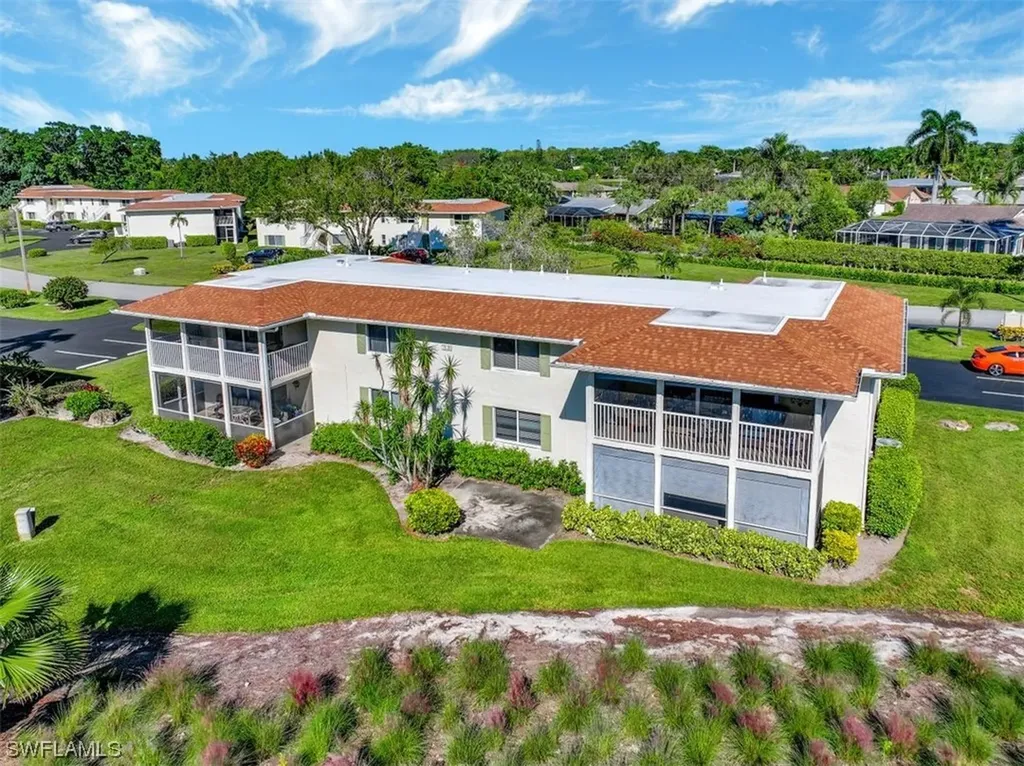 681 Teryl Road Naples FL 34112