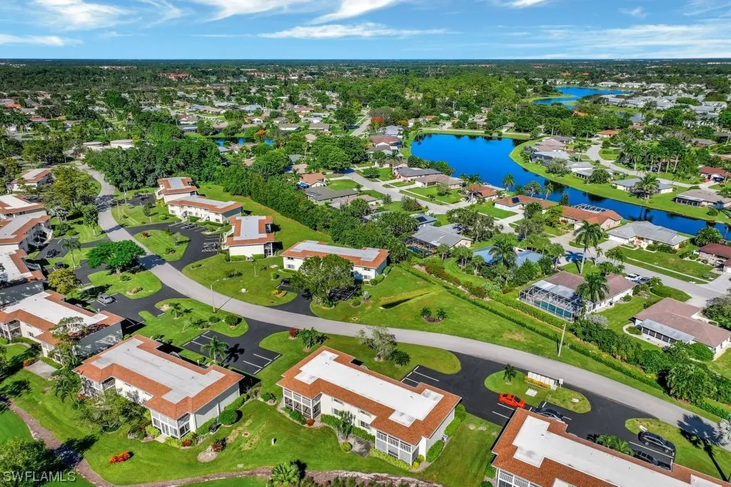 681 Teryl Road Naples FL 34112