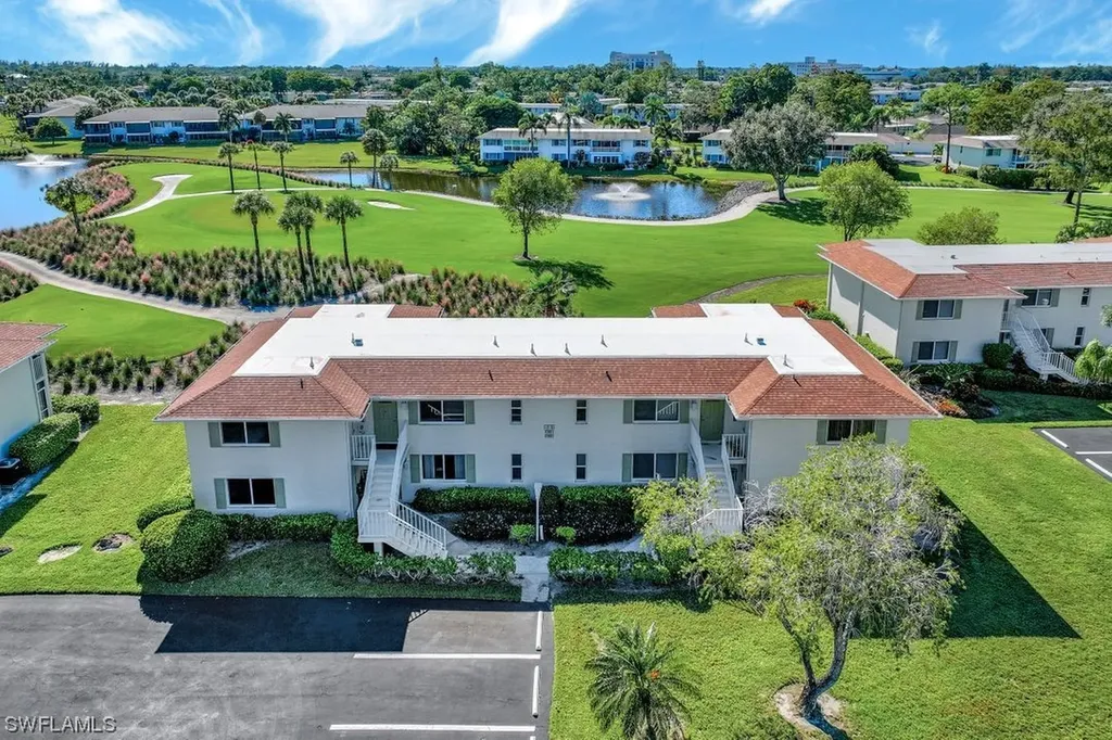 681 Teryl Road Naples FL 34112