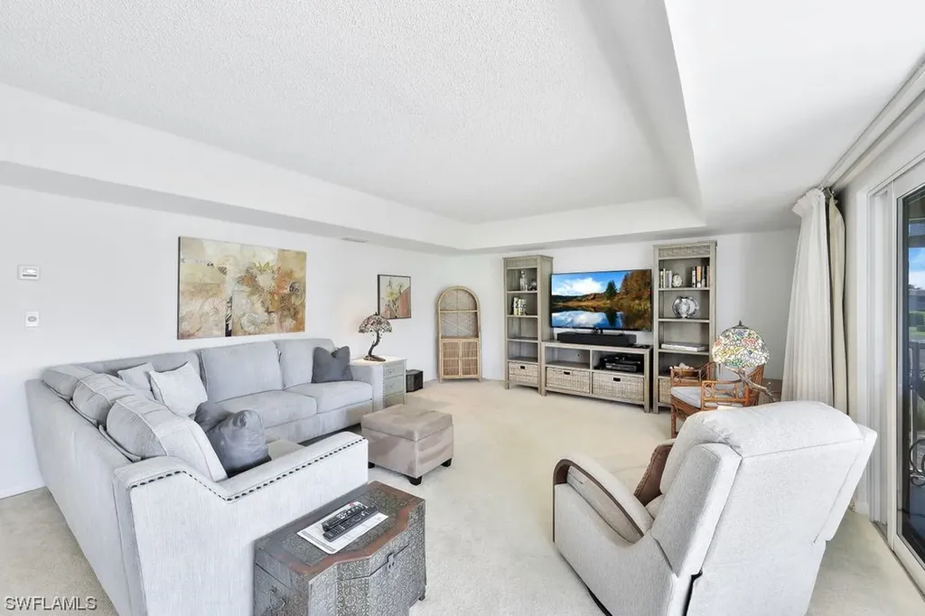 681 Teryl Road Naples FL 34112