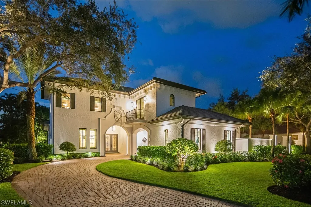 10064 Magnolia Bend Estero FL 34135