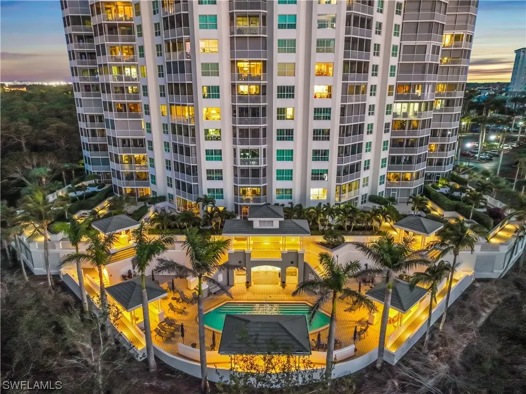 325 Dunes Boulevard Naples FL 34110