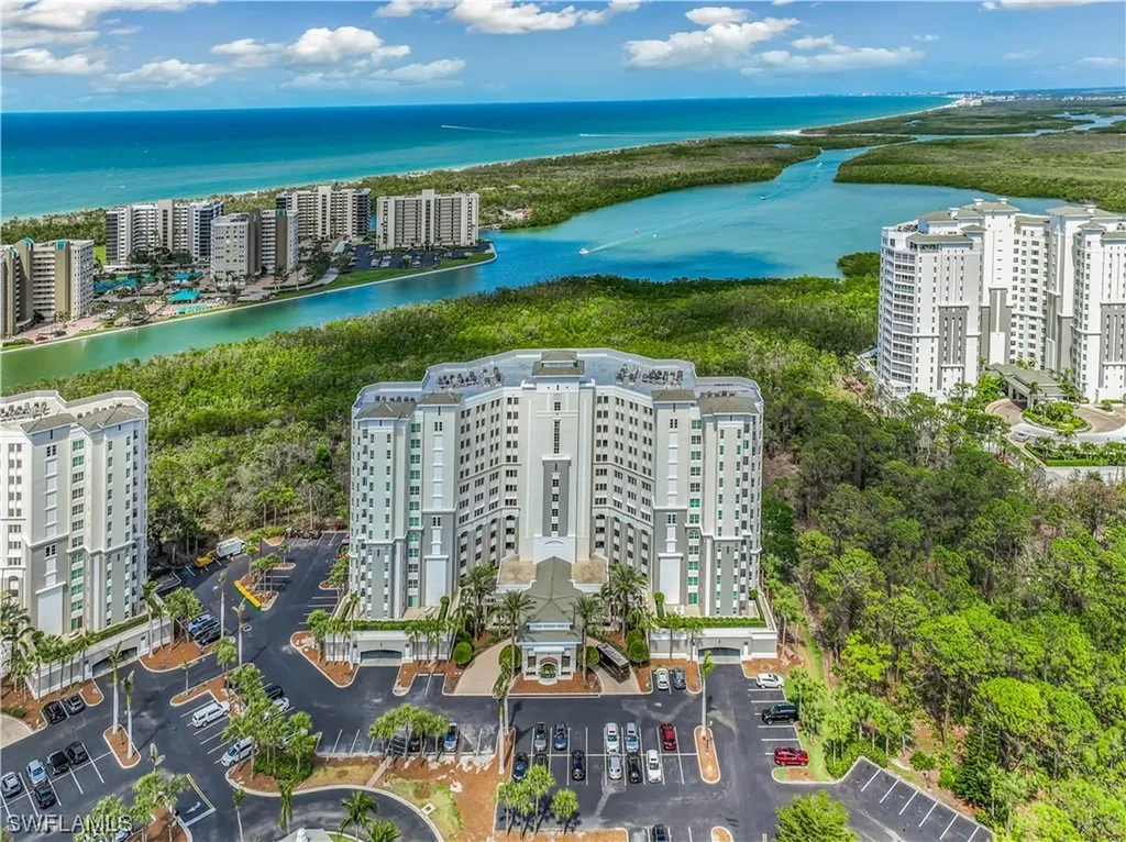 325 Dunes Boulevard Naples FL 34110