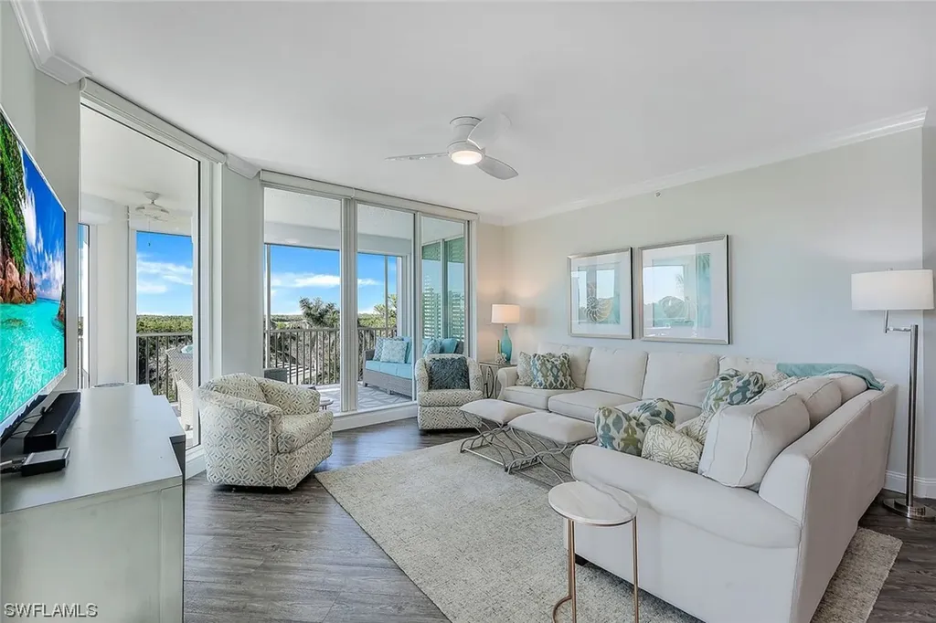 325 Dunes Boulevard Naples FL 34110