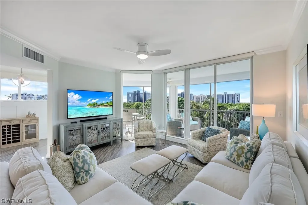 325 Dunes Boulevard Naples FL 34110