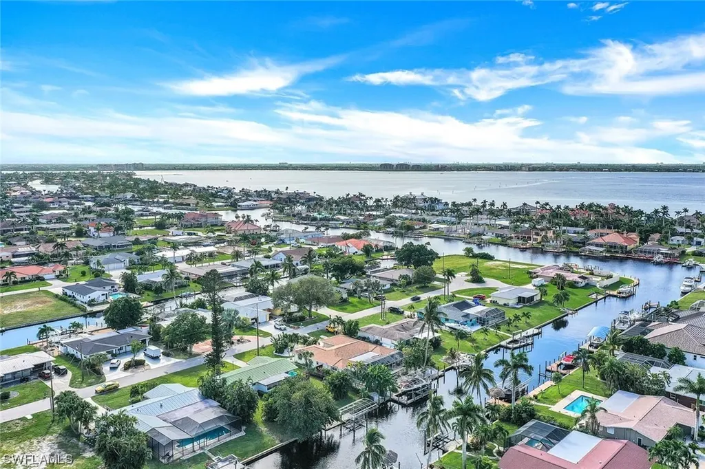 5330 Cocoa Court Cape Coral FL 33904