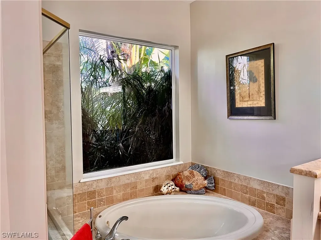 7630 Palmer Court Naples FL 34113