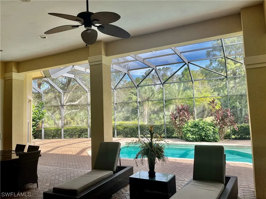 7630 Palmer Court Naples FL 34113