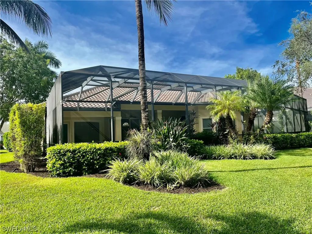 7630 Palmer Court Naples FL 34113