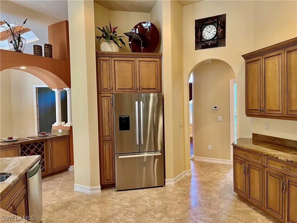 7630 Palmer Court Naples FL 34113