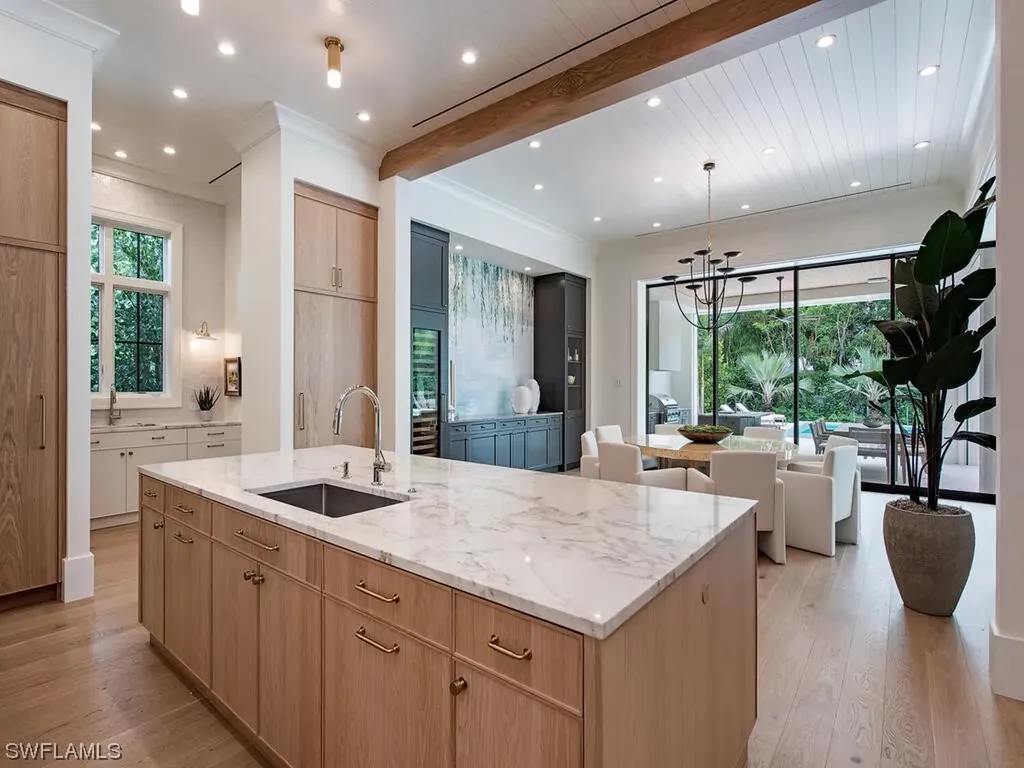 626 S Golf Drive Naples FL 34102