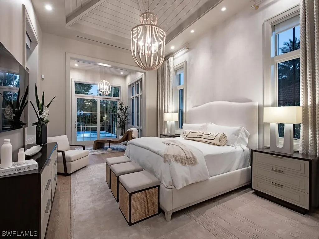 626 S Golf Drive Naples FL 34102