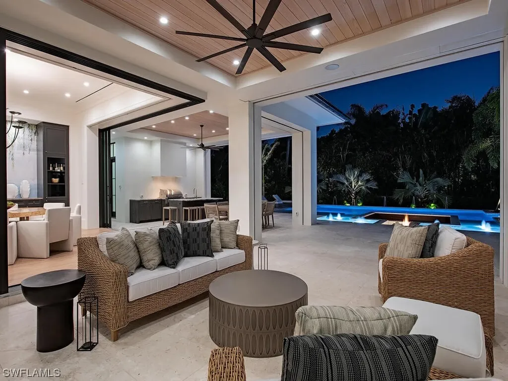 626 S Golf Drive Naples FL 34102